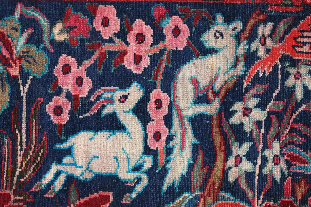 blue Accent rug 2' 5" x 4' 2"