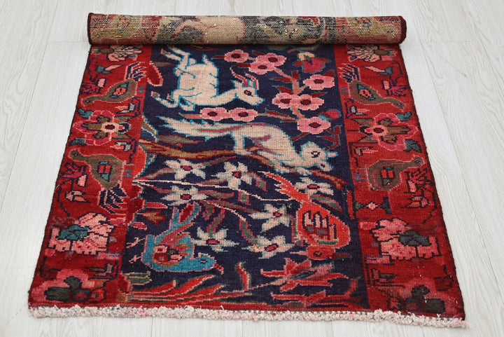 blue Accent rug 2' 5" x 4' 2"