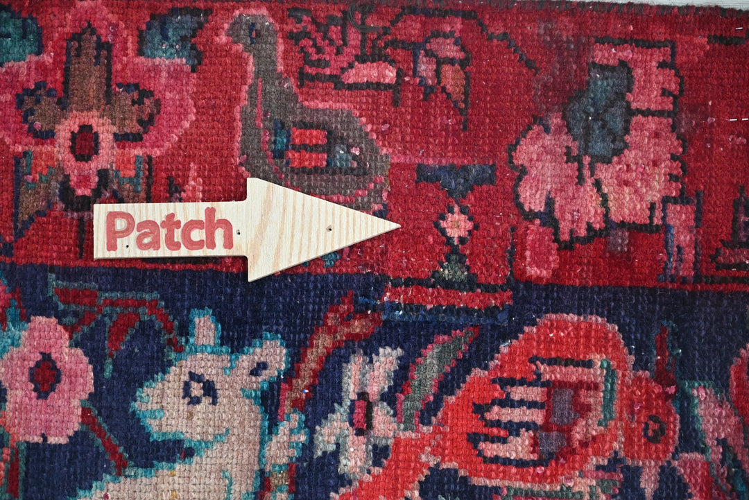 blue Accent rug 2' 5" x 4' 2"