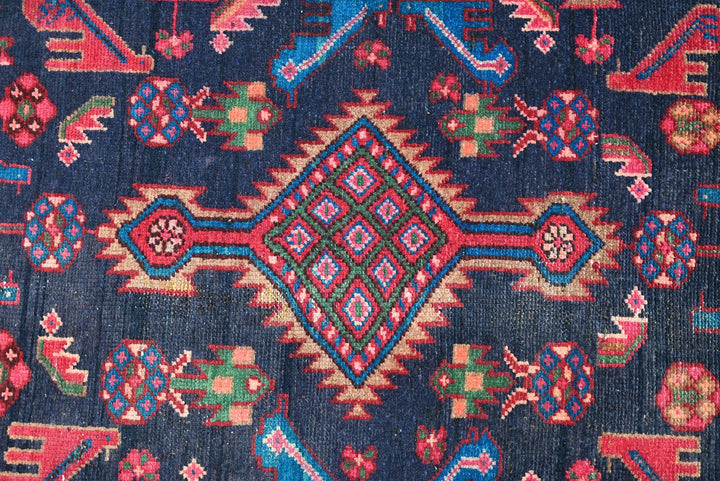 blue Accent rug 2' 7" x 4' 5"