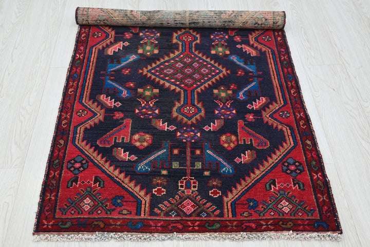blue Accent rug 2' 7" x 4' 5"