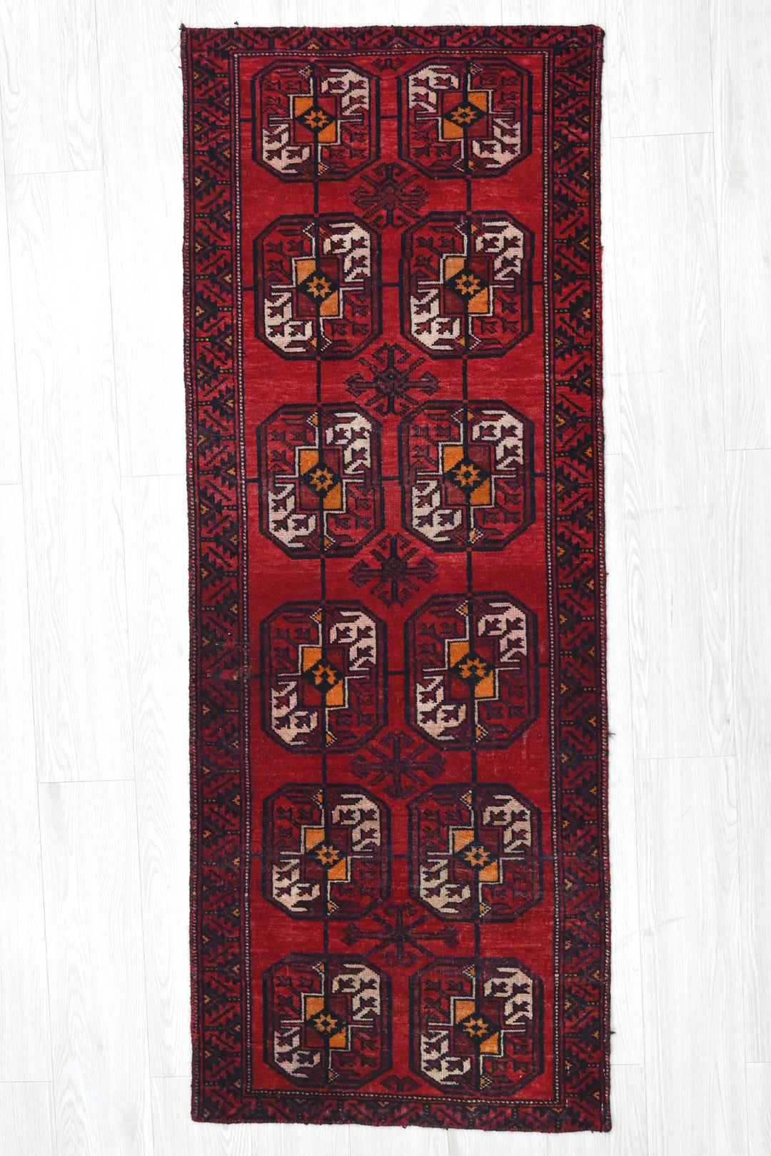 red Runner rug 2' 0" x 5' 4"