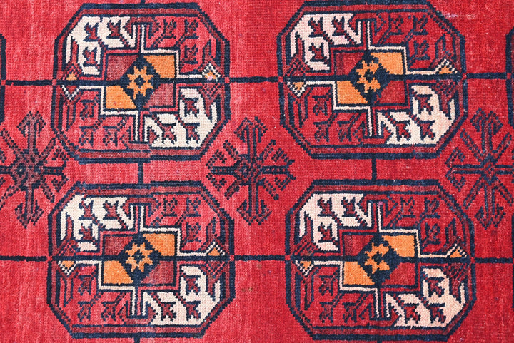 red Runner rug 2' 0" x 5' 4"