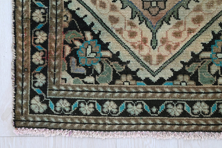 brown Runner rug 2' 4" x 4' 9"