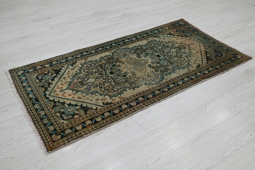 brown Runner rug 2' 4" x 4' 9"