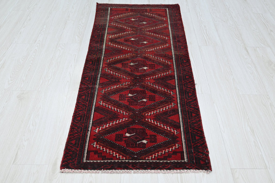 red Runner rug 2' 1" x 4' 11"