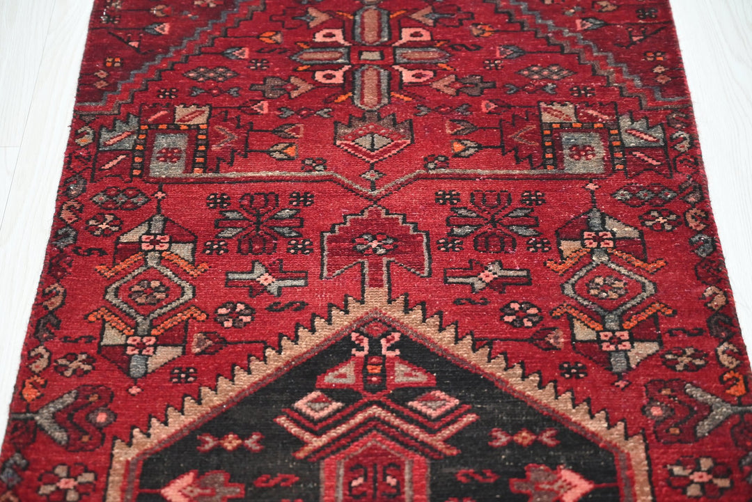 red Runner rug 2' 0" x 5' 4"