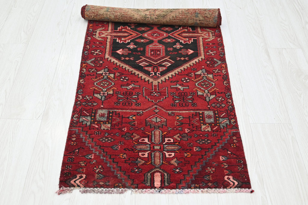 red Runner rug 2' 0" x 5' 4"