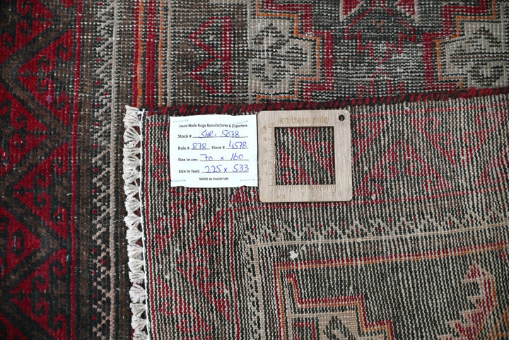 gray Runner rug 2' 4" x 5' 3"