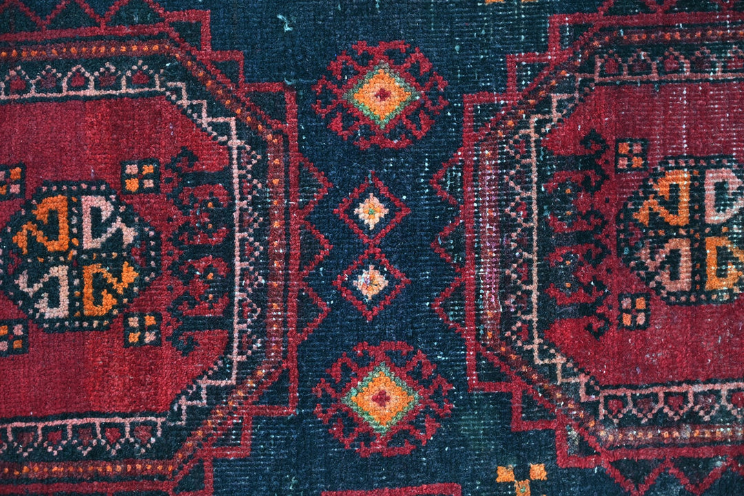 black Runner rug 2' 4" x 5' 9"