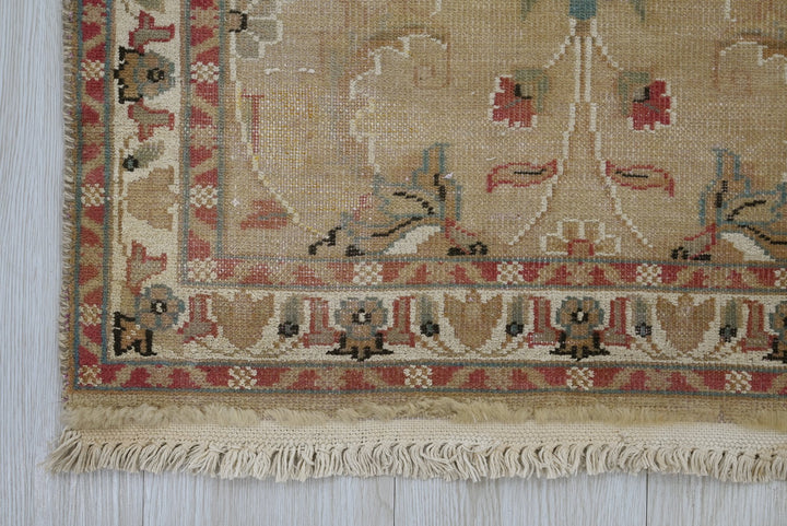 brown Runner rug 2' 0" x 5' 8"