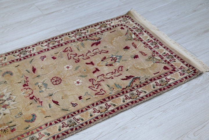 brown Runner rug 2' 0" x 5' 8"