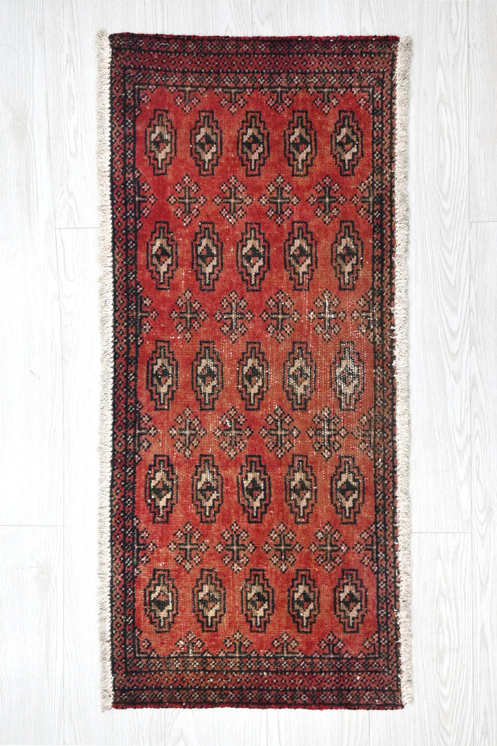 red Mini rug 1' 5" x 3' 4"