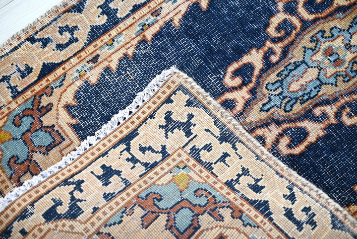 blue Accent rug 1' 10" x 3' 8"