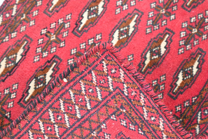 red Mini rug 1' 5" x 3' 3"