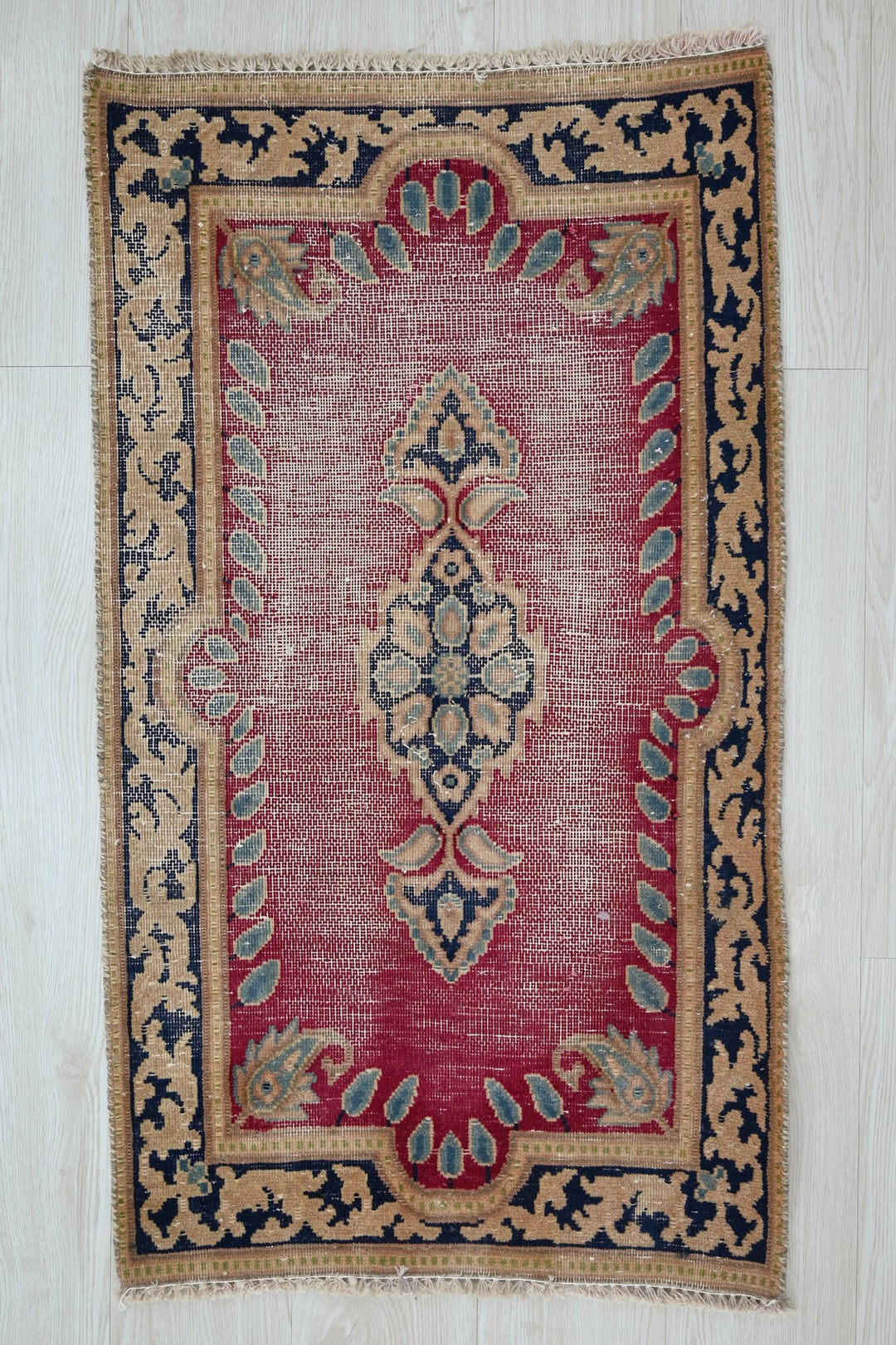 red Accent rug 1' 10" x 3' 1"