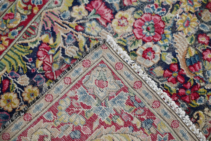 blue Accent rug 1' 11" x 2' 10"