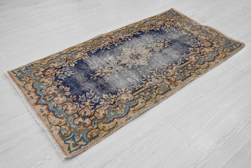 blue Runner rug 2' 3" x 4' 7"
