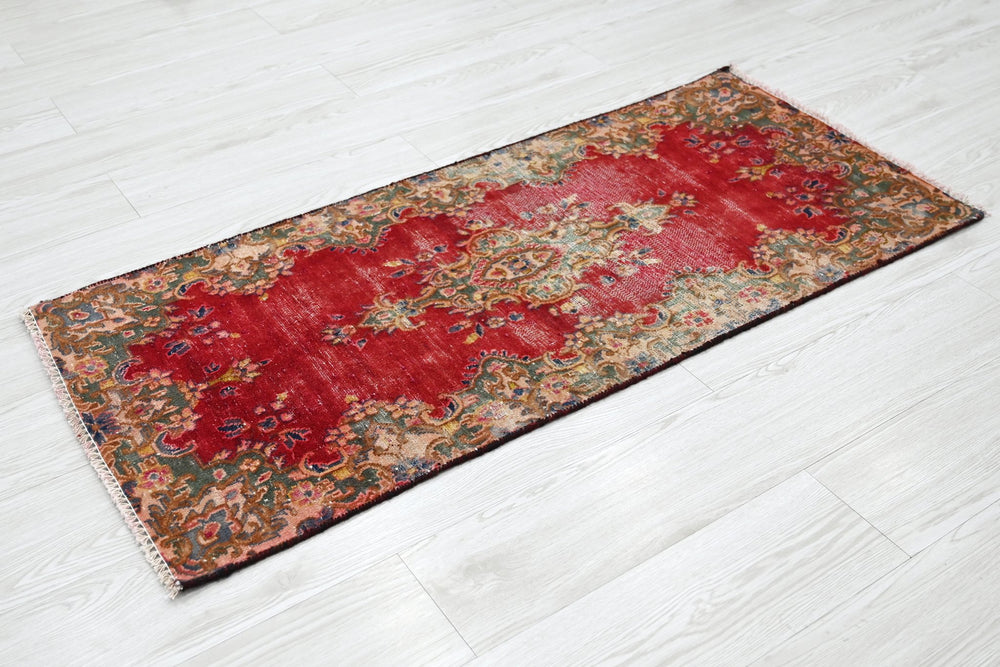 red Accent rug 1' 10" x 4' 2"