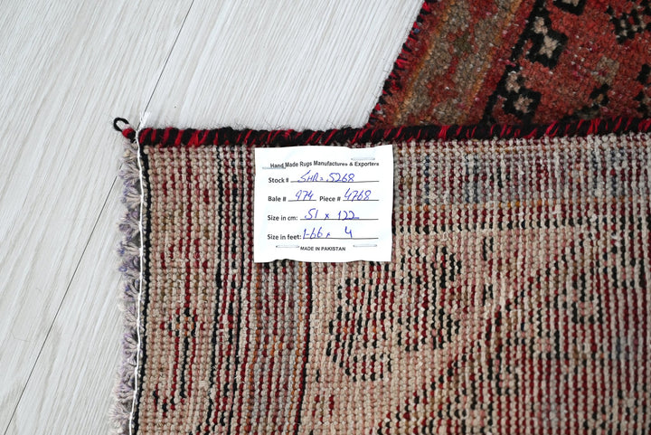 red Accent rug 1' 8" x 4' 0"