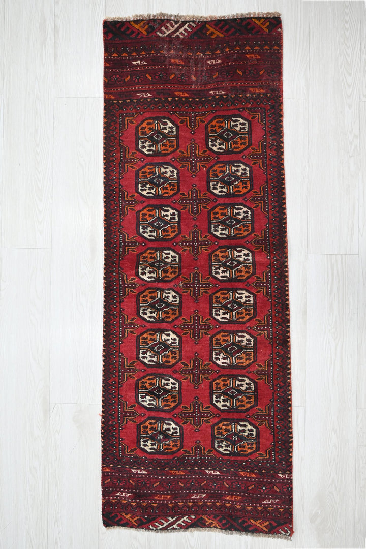 red Runner rug 1' 9" x 4' 11"