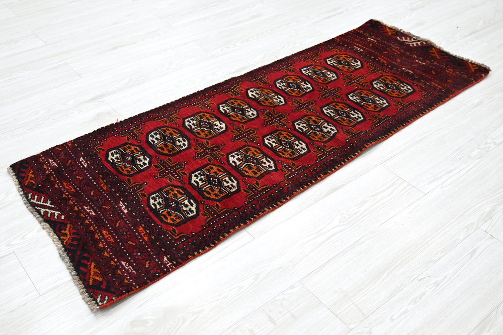 red Runner rug 1' 9" x 4' 11"