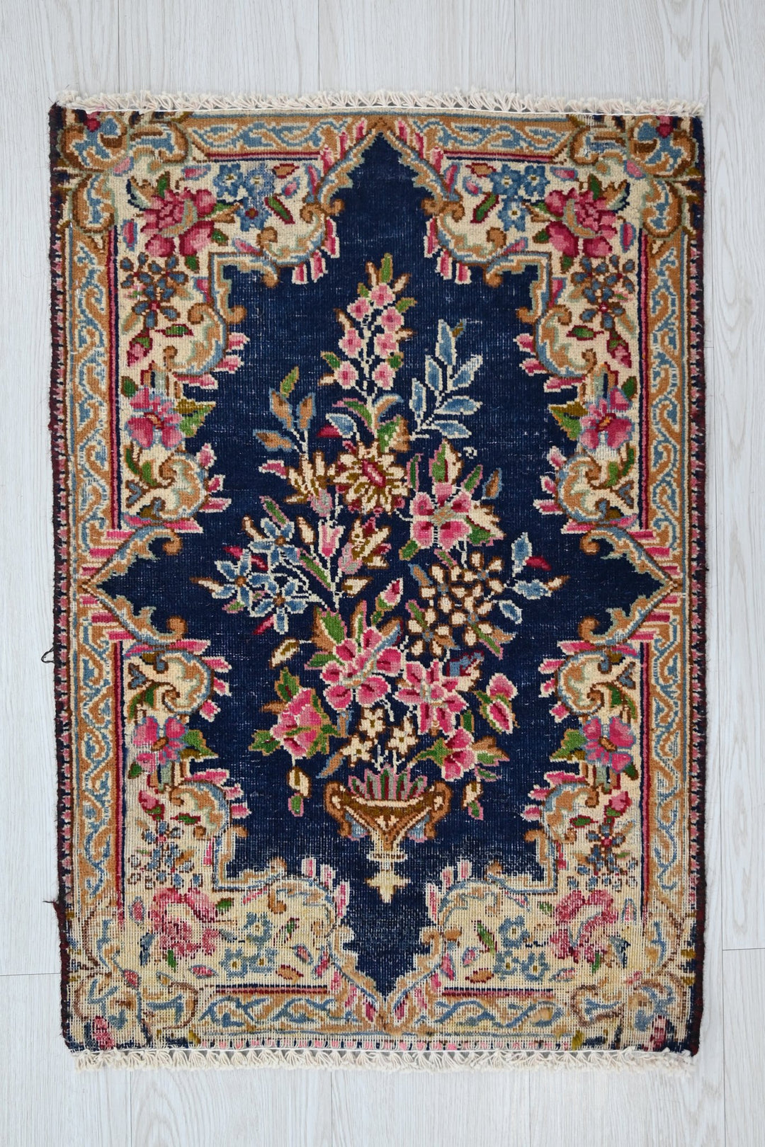 blue Accent rug 1' 7" x 2' 3"