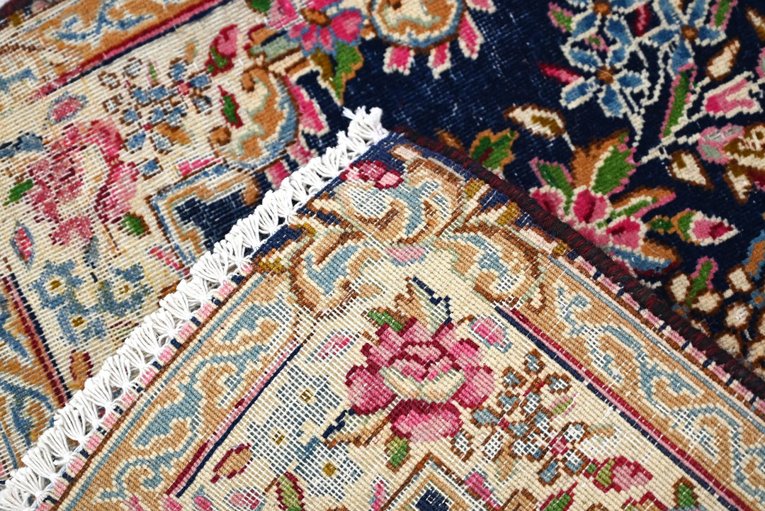 blue Accent rug 1' 7" x 2' 3"