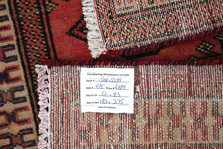 red Accent rug 1' 10" x 2' 9"