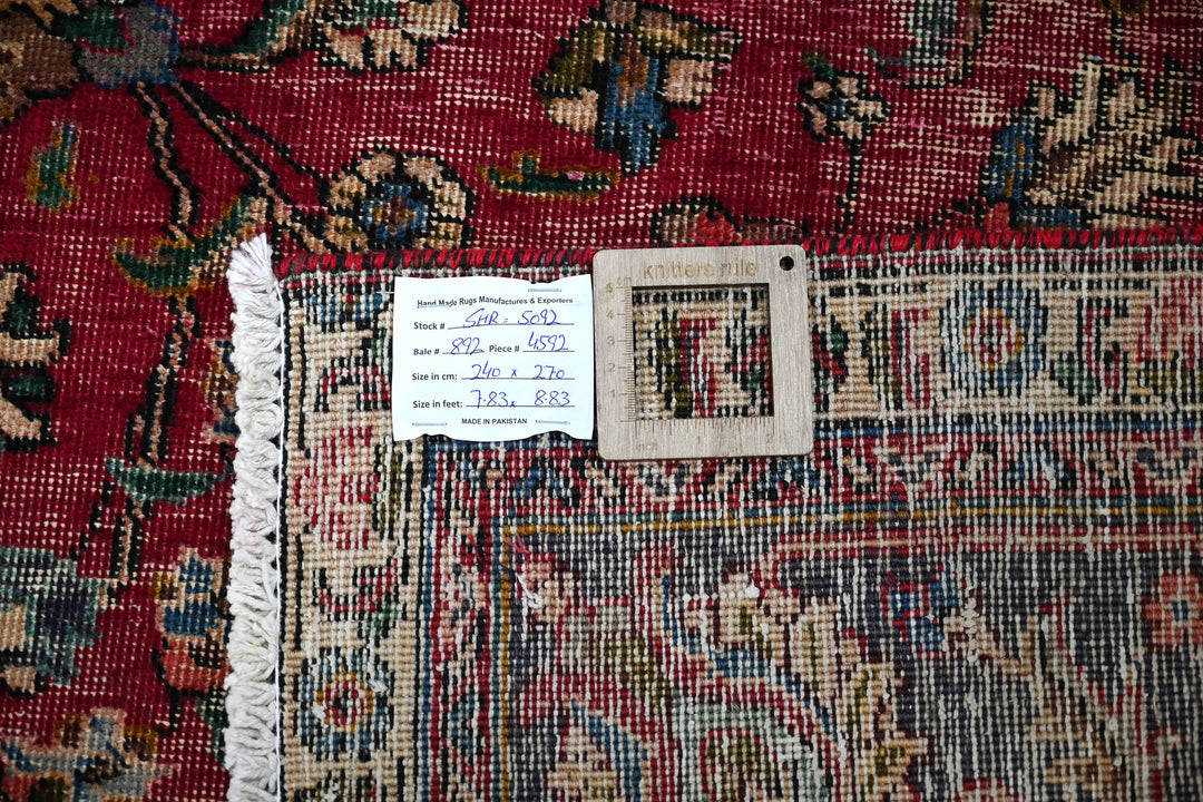 red Large rug 7' 10" x 8' 10"