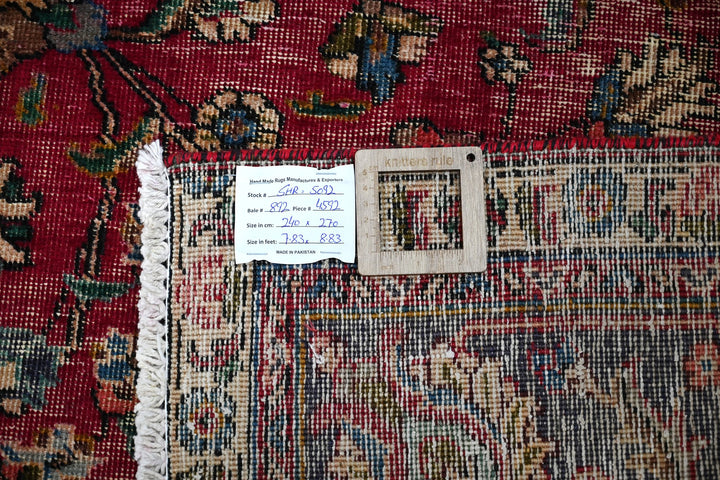 red Large rug 7' 10" x 8' 10"