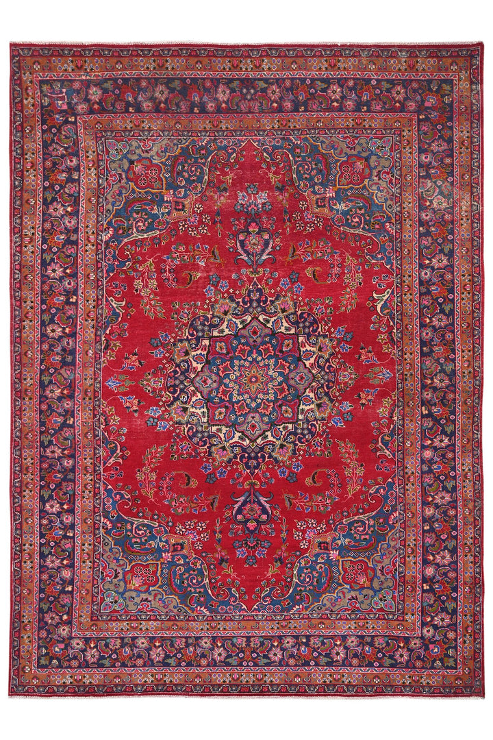 red Large rug 8' 0" x 11' 0"