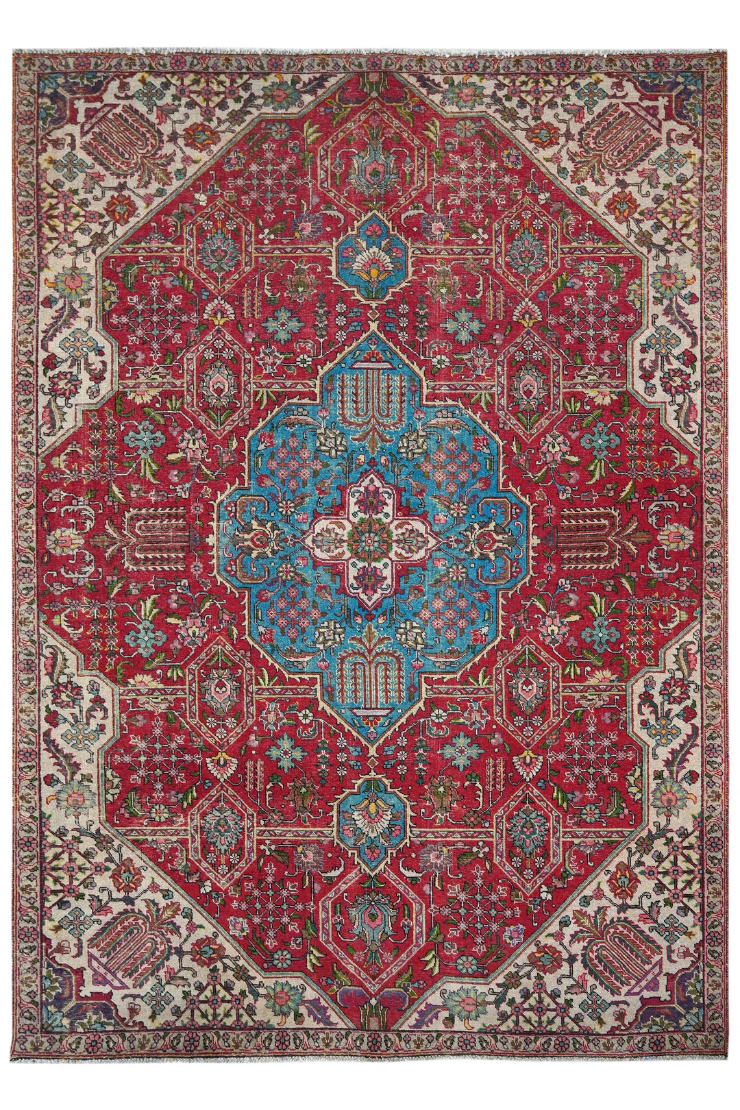 red Large rug 7' 9" x 10' 10"