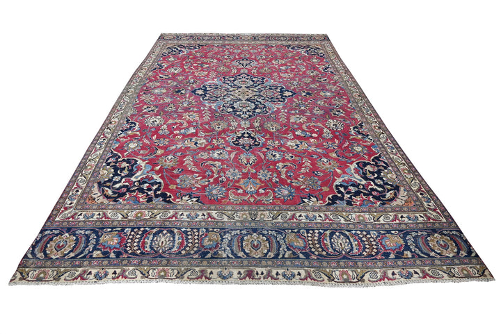 red Oversized rug 7' 3" x 12' 8"