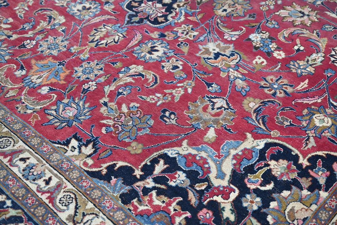 red Oversized rug 7' 3" x 12' 8"