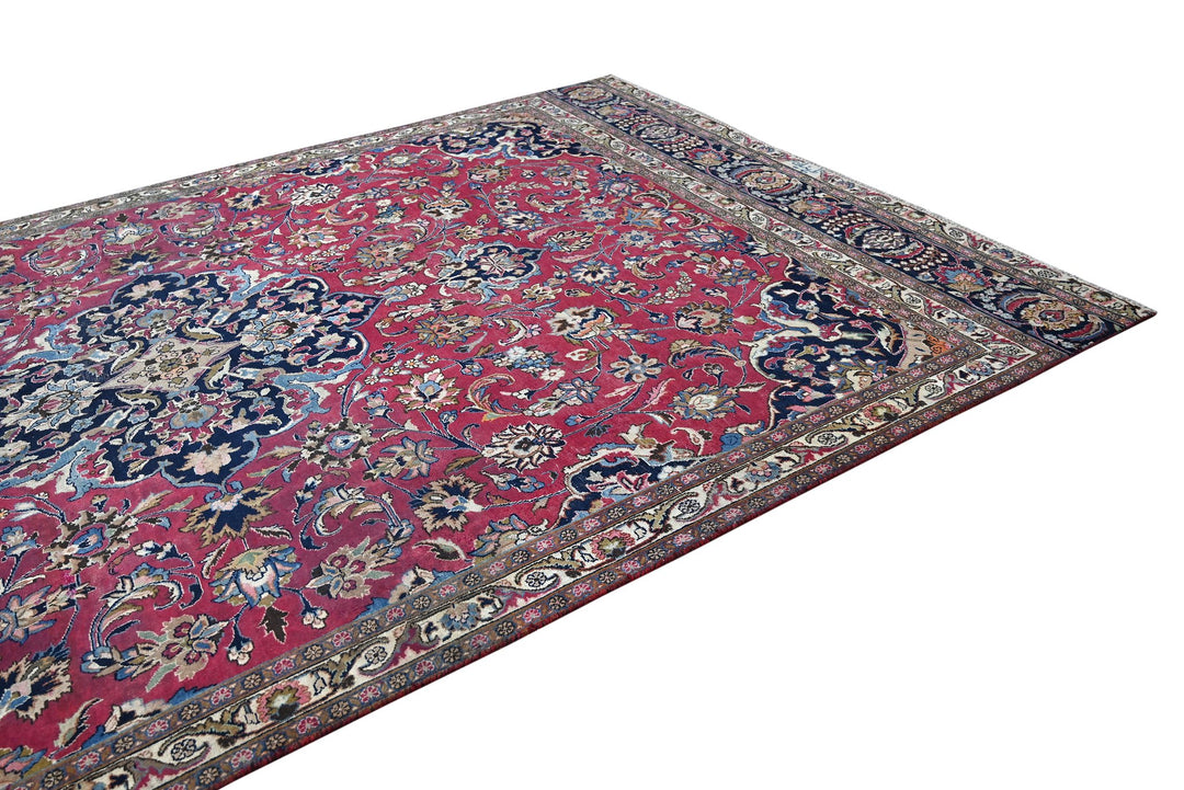 red Oversized rug 7' 3" x 12' 8"