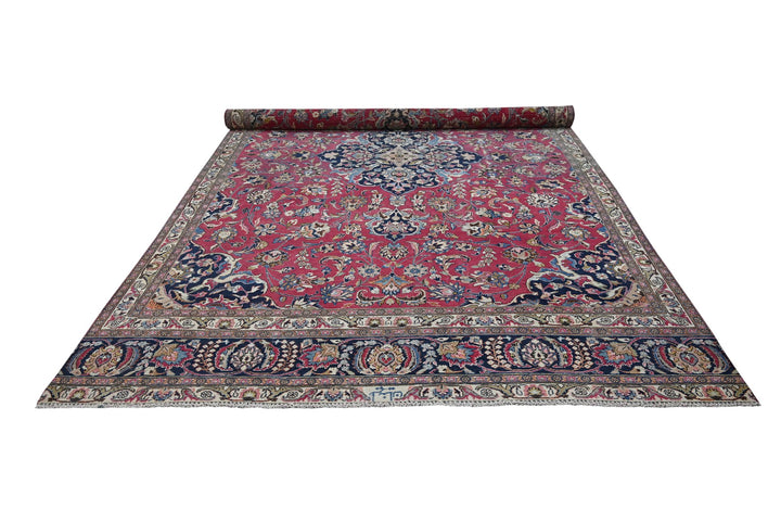 red Oversized rug 7' 3" x 12' 8"