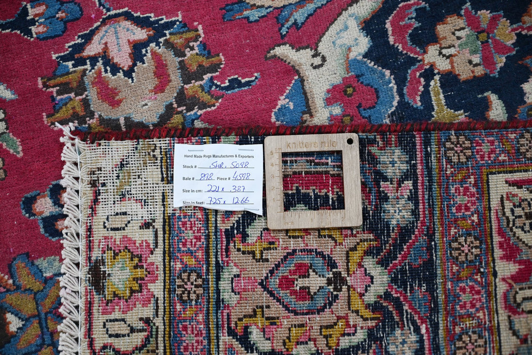 red Oversized rug 7' 3" x 12' 8"