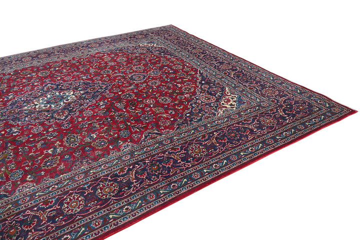 red Oversized rug 9' 8" x 12' 6"