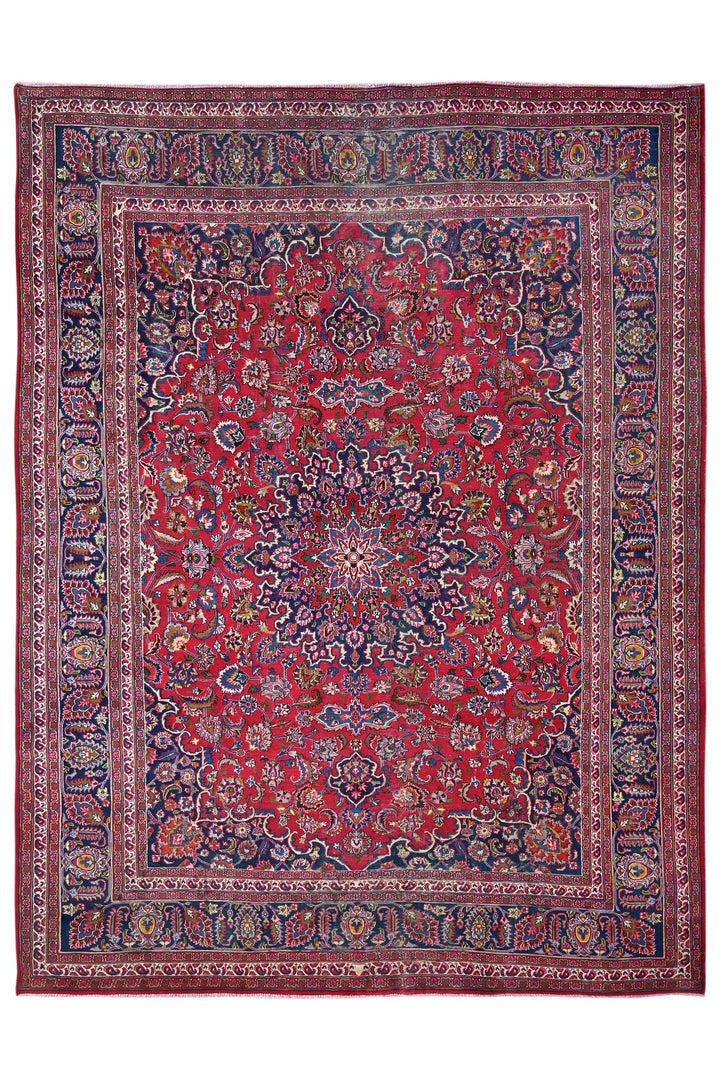 red Oversized rug 9' 5" x 12' 5"