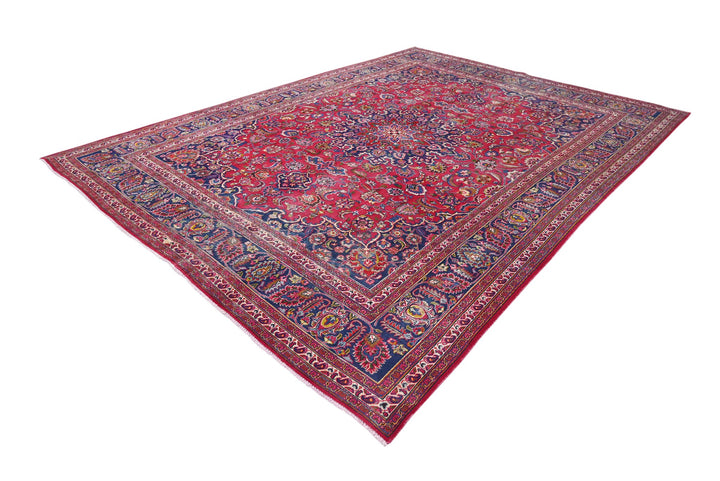 red Oversized rug 9' 5" x 12' 5"