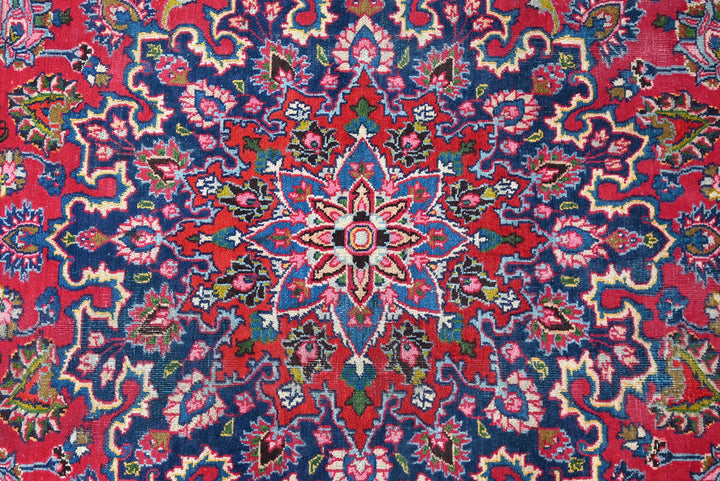red Oversized rug 9' 5" x 12' 5"