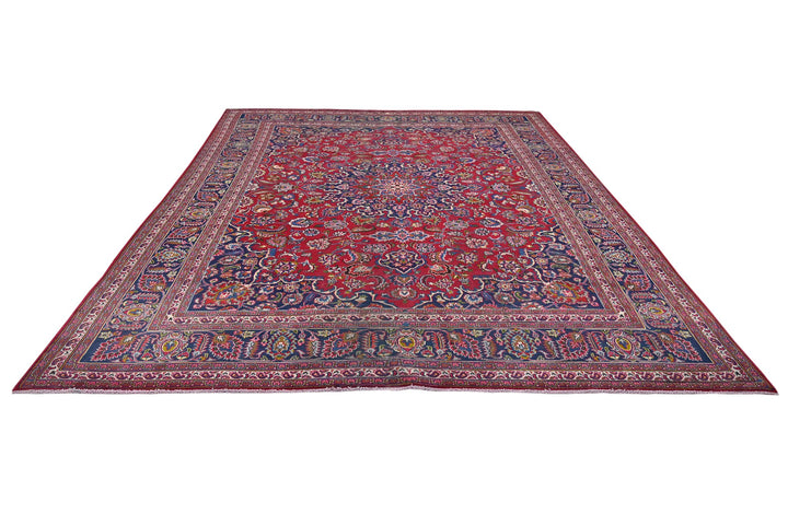 red Oversized rug 9' 5" x 12' 5"