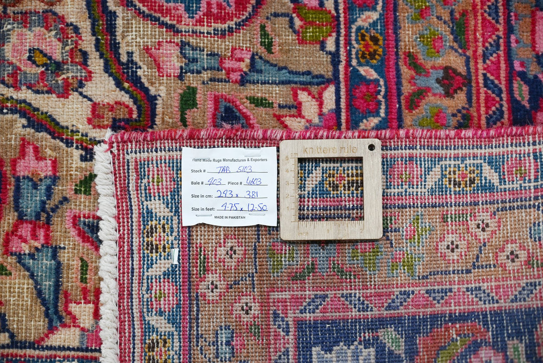 red Oversized rug 9' 7" x 12' 6"