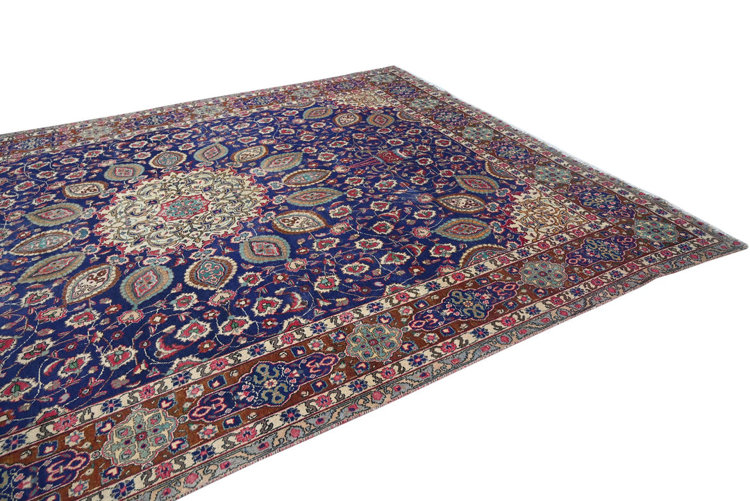 blue Oversized rug 9' 7" x 13' 0"