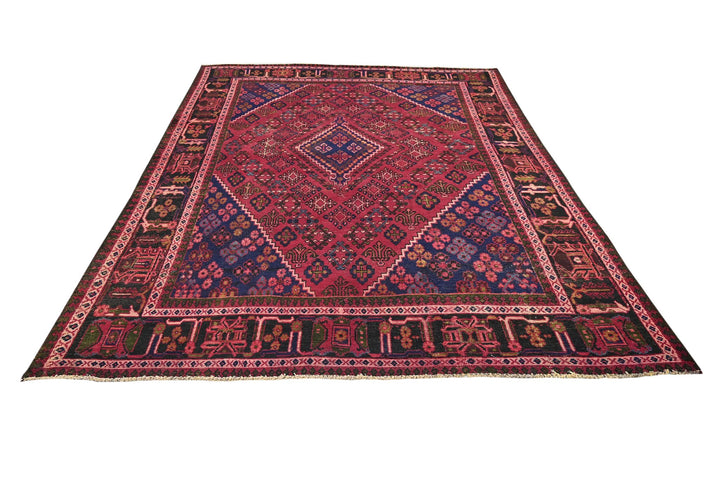 red Large rug 7' 7" x 10' 9"