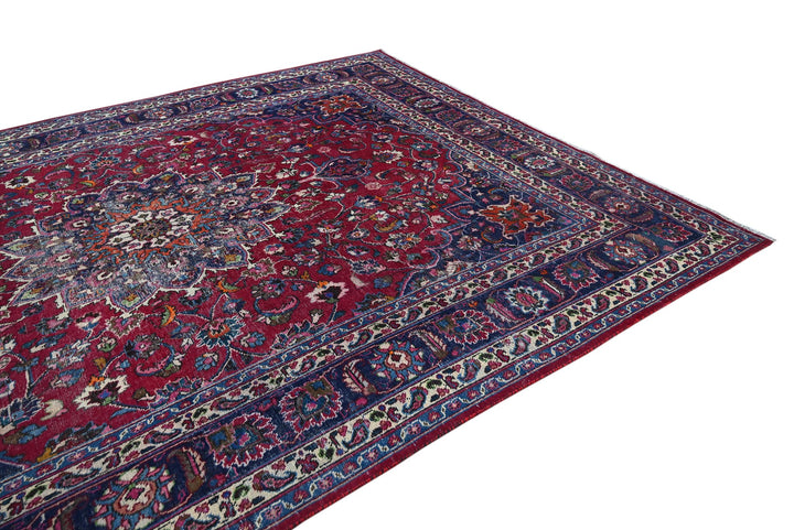 red Large rug 8' 3" x 11' 1"