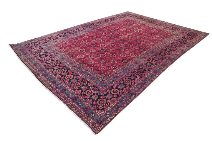 red Large rug 7' 10" x 11' 1"