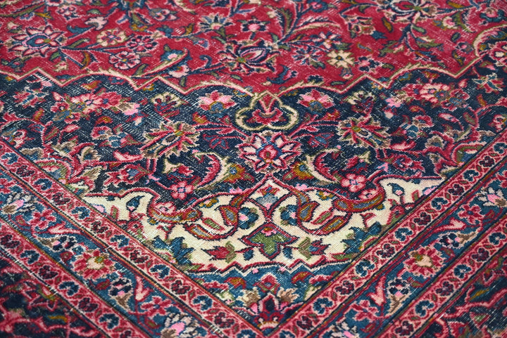 red Oversized rug 8' 9" x 12' 0"