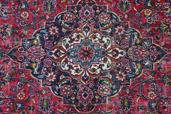red Oversized rug 8' 9" x 12' 0"